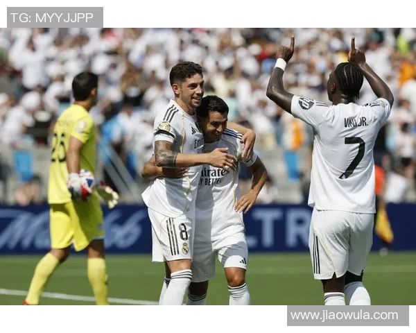 足球星球大战皇马战术分析与关键球员表现预测