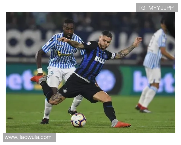 足球球星二弟是谁揭秘 他在赛场外的故事与成就