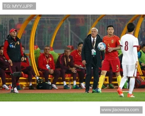 足球球星因违法行为形象受损引发社会关注与职业生涯危机 足球球星因违法行为形象受损引发社会关注与职业生涯危机